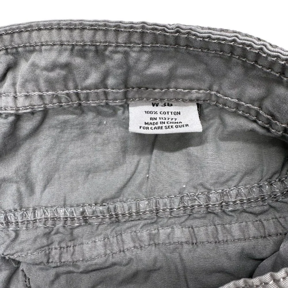 Belted Grey Cargo Shorts (36)